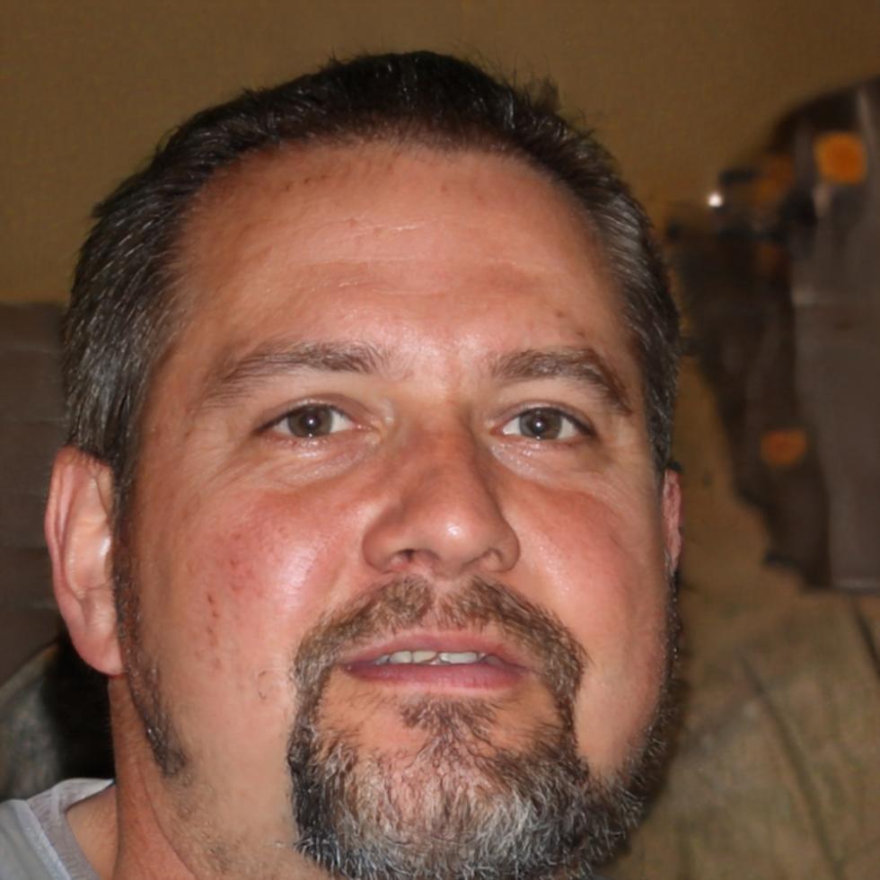 Thomas Huber, Senior Developer specializing in enterprise API solutions